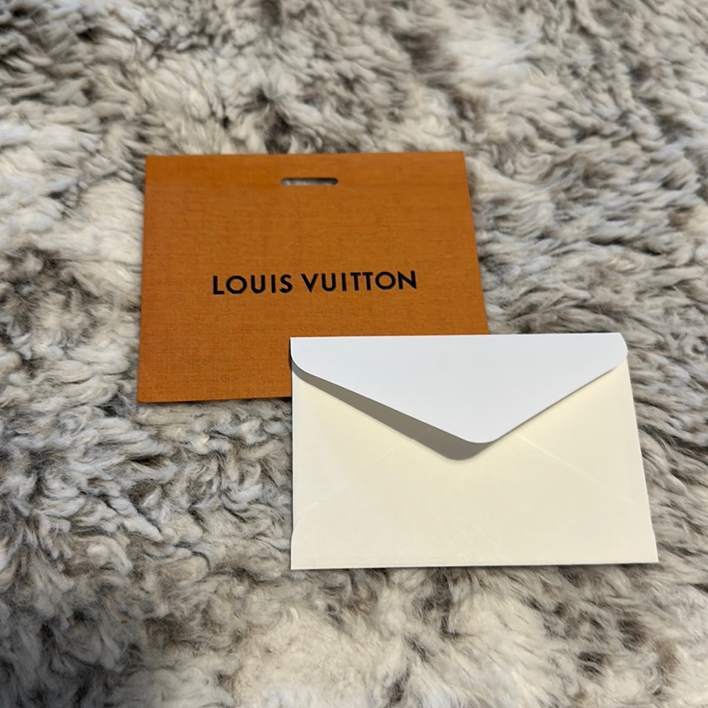 Louis Vuitton Gift Card/Envelope - Picture 2 of 4